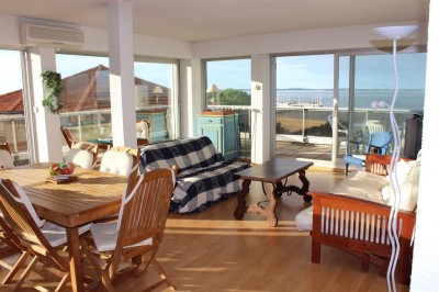 séjour lumineux centre arcachon avec terrasse vue mer