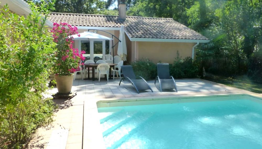 Location villa avec piscine chauffée et jacuzzi - Arcachon Pereire