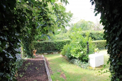 Maison familiale avec terrain piscinable a vendre bordeaux cauderan