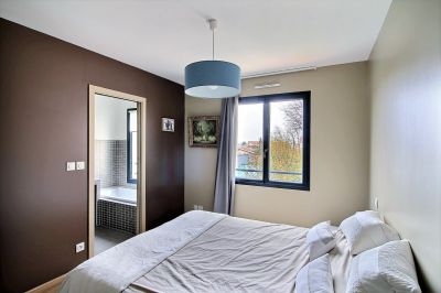Acheter maison familiale moderne 4 chambres avec piscine Bordeaux Le Bouscat