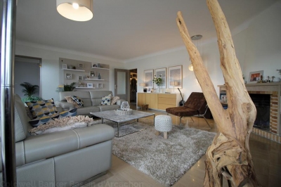 Maison familiale rénovée avec piscine à vendre BORDEAUX CAUDERAN 